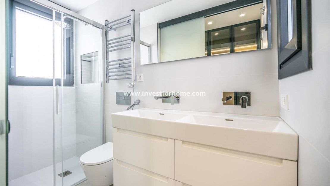 Reventa - Chalet - Santa Rosalia - Inland