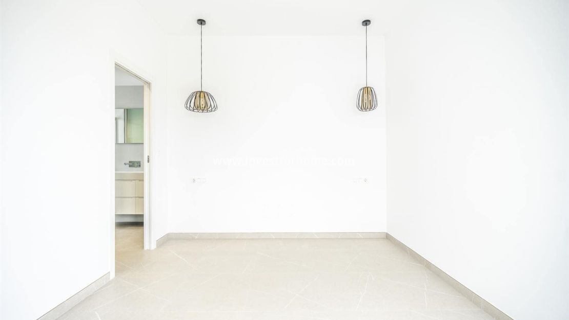 Reventa - Chalet - Santa Rosalia - Inland