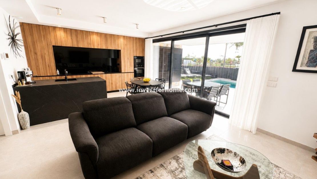 Reventa - Chalet - Santa Rosalia - Inland
