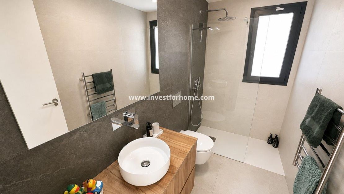 Reventa - Chalet - Santa Rosalia - Inland