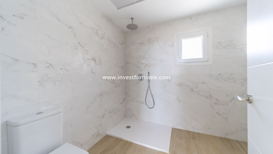 Reventa - Chalet - Torrevieja - aguas nuevas