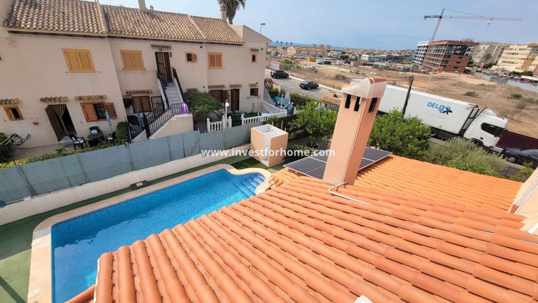 Reventa - Chalet - Torrevieja - aguas nuevas