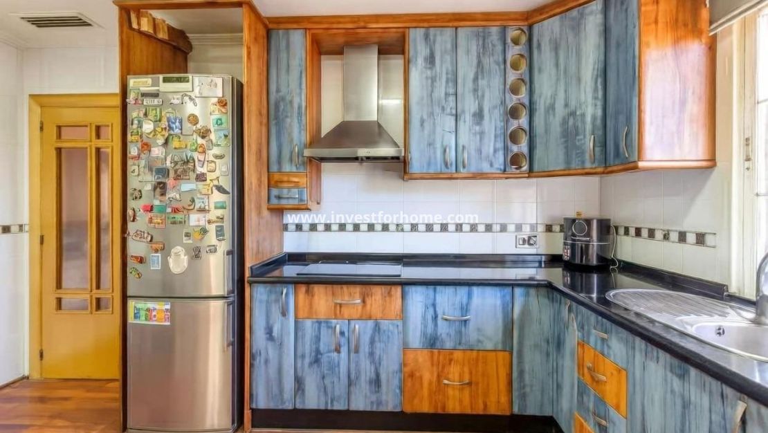 Reventa - Chalet - Torrevieja - aguas nuevas