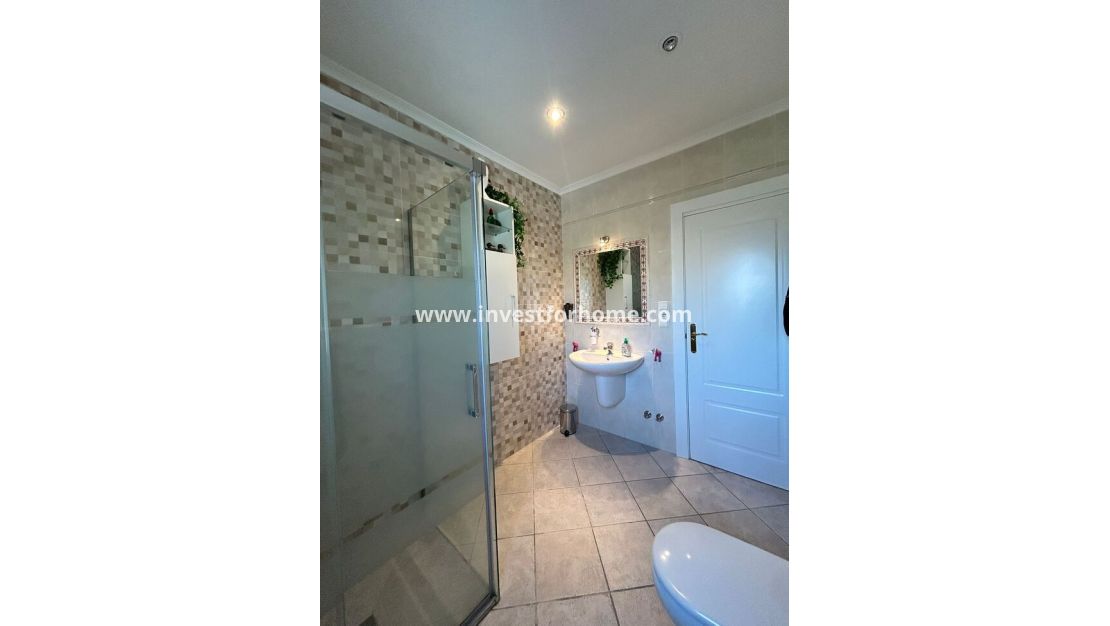 Reventa - Chalet - Torrevieja - aguas nuevas