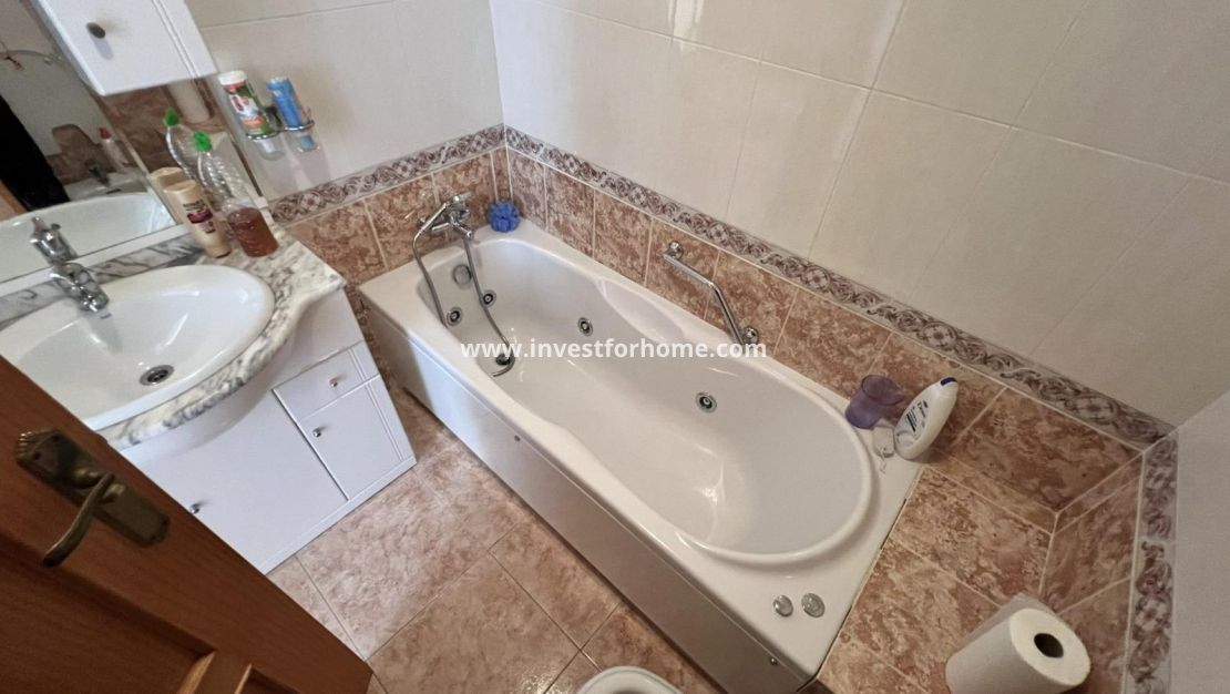 Reventa - Chalet - Torrevieja - aguas nuevas