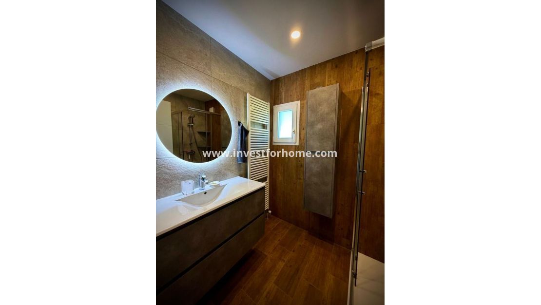 Reventa - Chalet - Torrevieja - Barrio Los Balcones - Los Altos del Edén