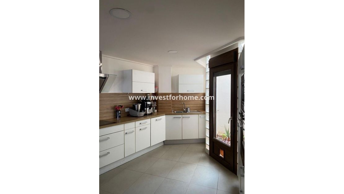 Reventa - Chalet - Torrevieja - Centro - Muelle Pesquero