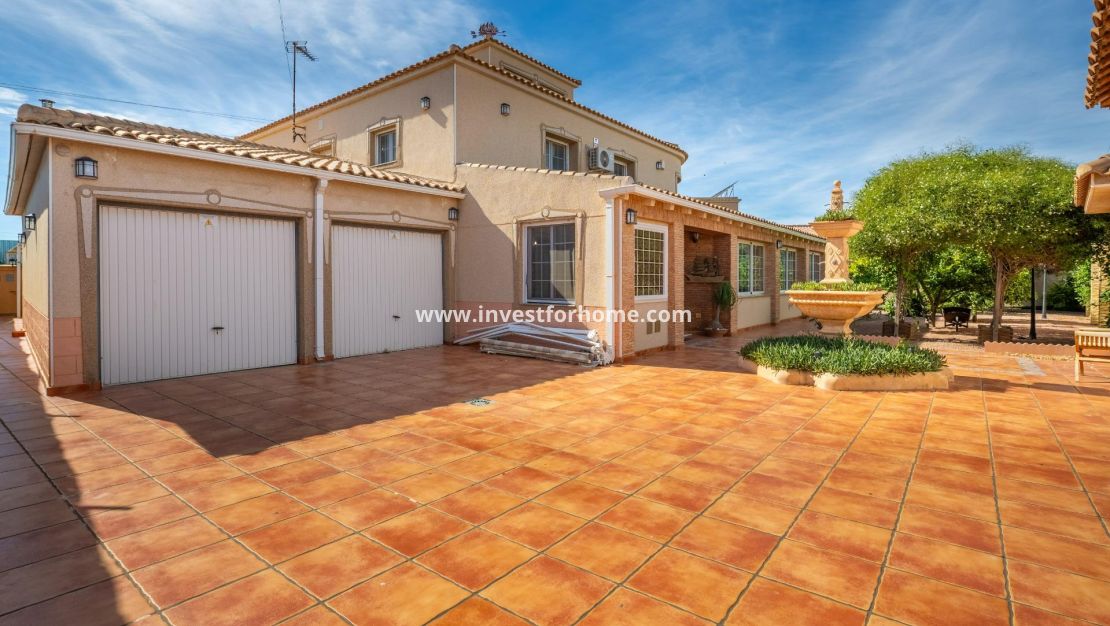 Reventa - Chalet - Torrevieja - El Chaparral