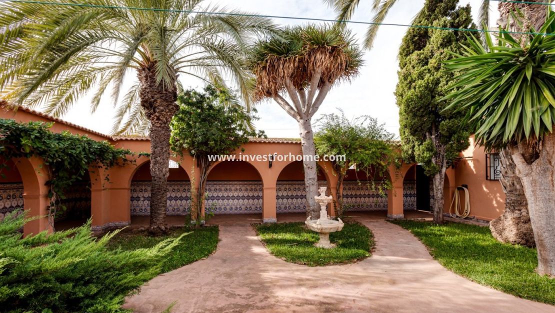 Reventa - Chalet - Torrevieja - La Siesta-El Chaparral