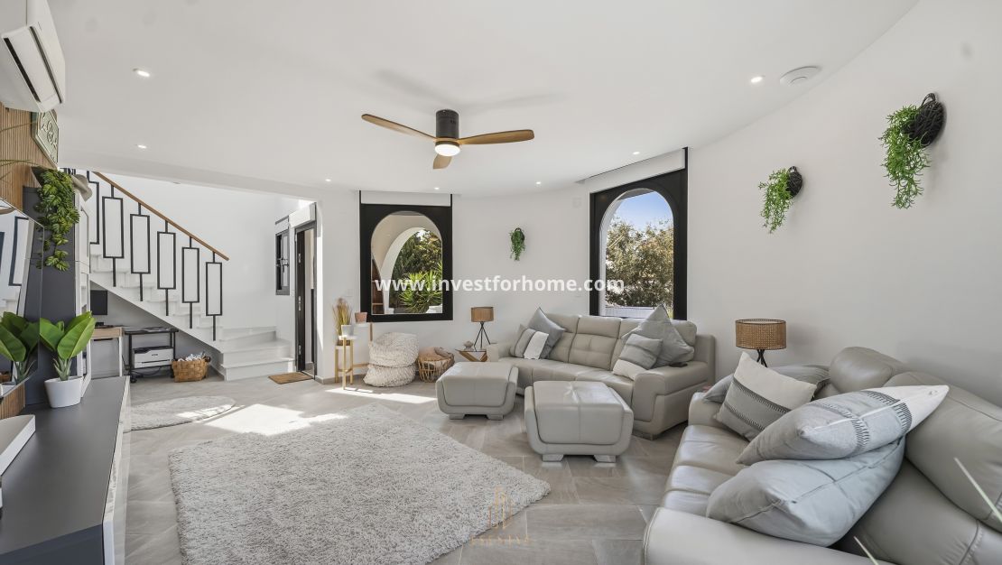 Reventa - Chalet - Torrevieja - La Siesta-El Chaparral