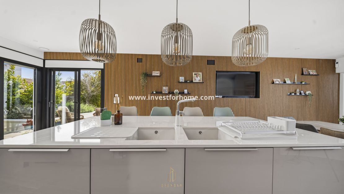 Reventa - Chalet - Torrevieja - La Siesta-El Chaparral