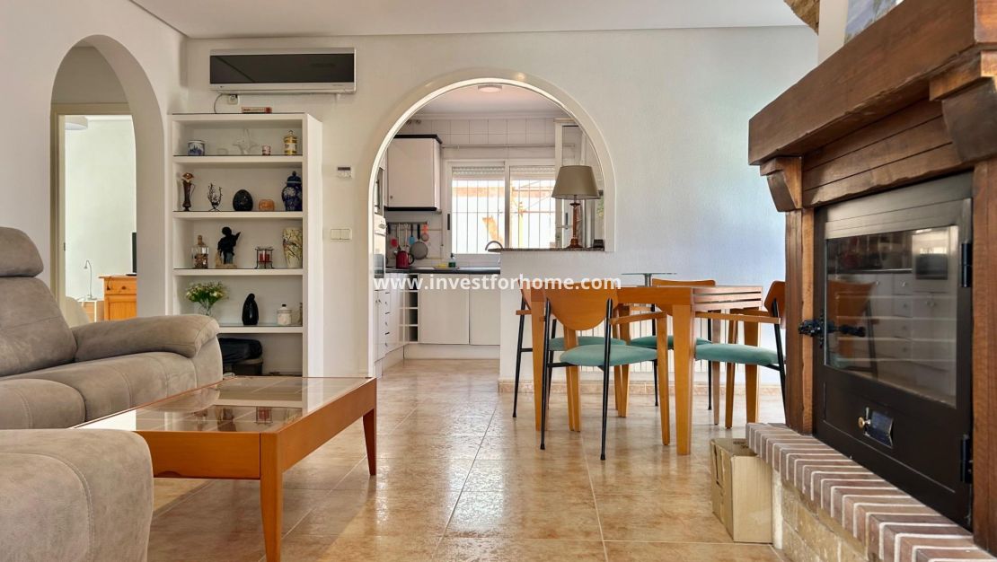 Reventa - Chalet - Torrevieja - La Siesta-El Chaparral