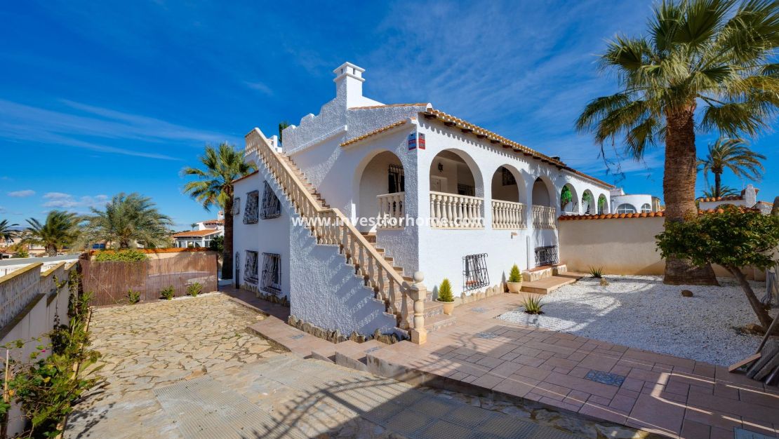 Reventa - Chalet - Torrevieja - La Siesta - El Salado - Torreta