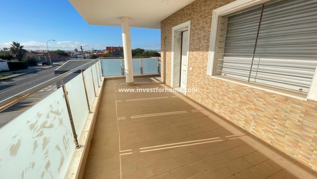 Reventa - Chalet - Torrevieja - La Siesta - El Salado - Torreta