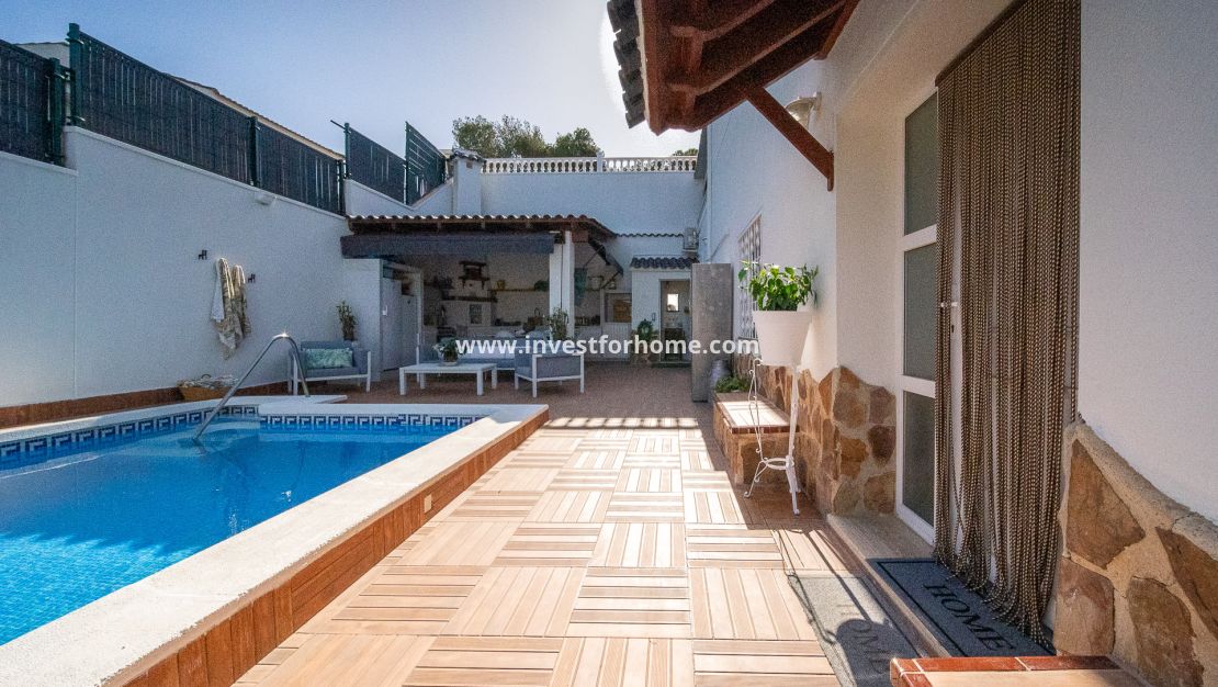 Reventa - Chalet - Torrevieja - Los Balcones