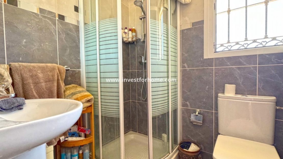 Reventa - Chalet - Torrevieja - Los Balcones