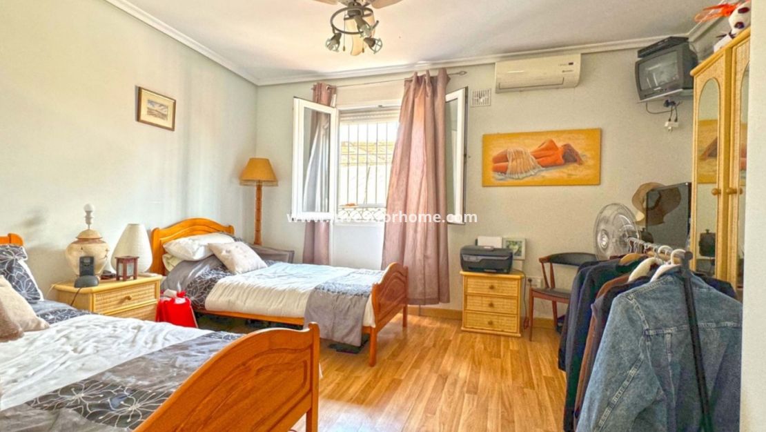 Reventa - Chalet - Torrevieja - Los Balcones