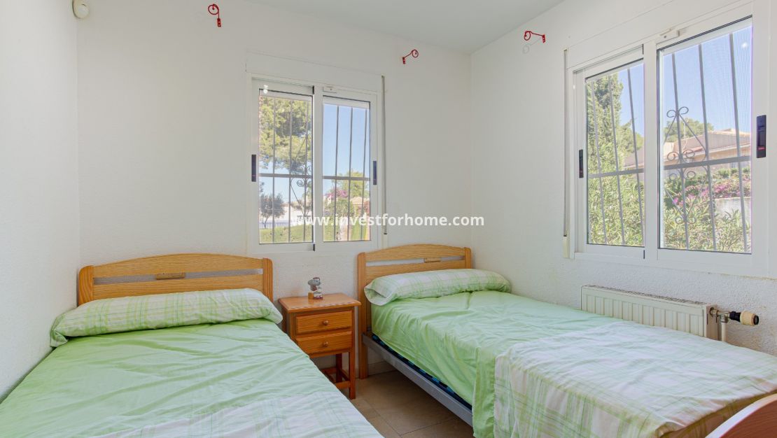 Reventa - Chalet - Torrevieja - Los Balcones