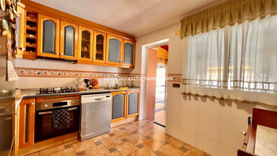 Reventa - Chalet - Torrevieja - Los Balcones