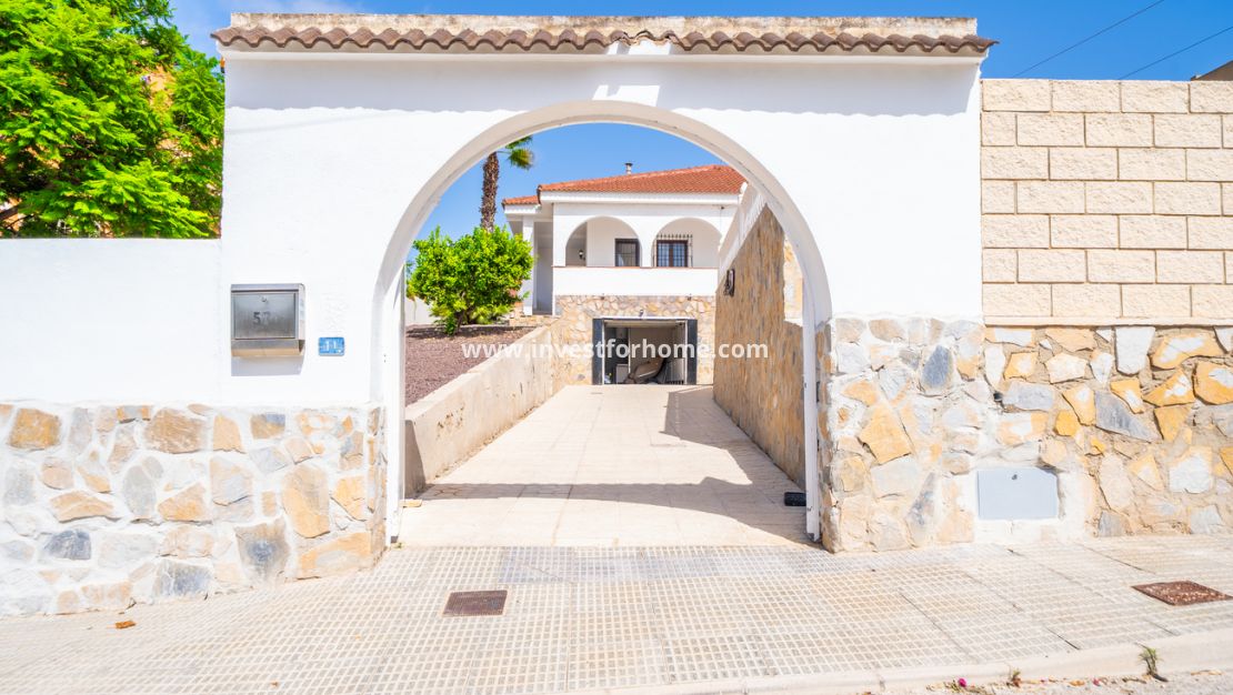 Reventa - Chalet - Torrevieja - Los Balcones