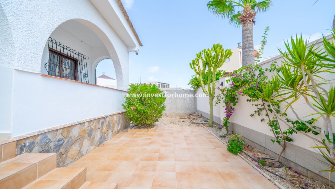 Reventa - Chalet - Torrevieja - Los Balcones