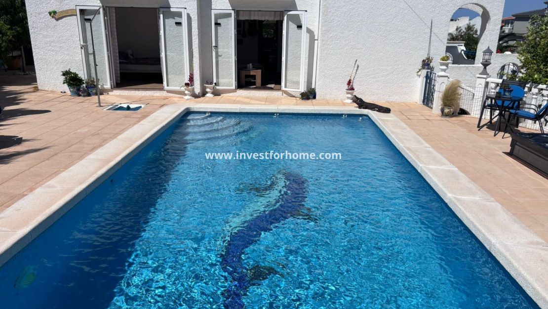 Reventa - Chalet - Torrevieja - Los Balcones