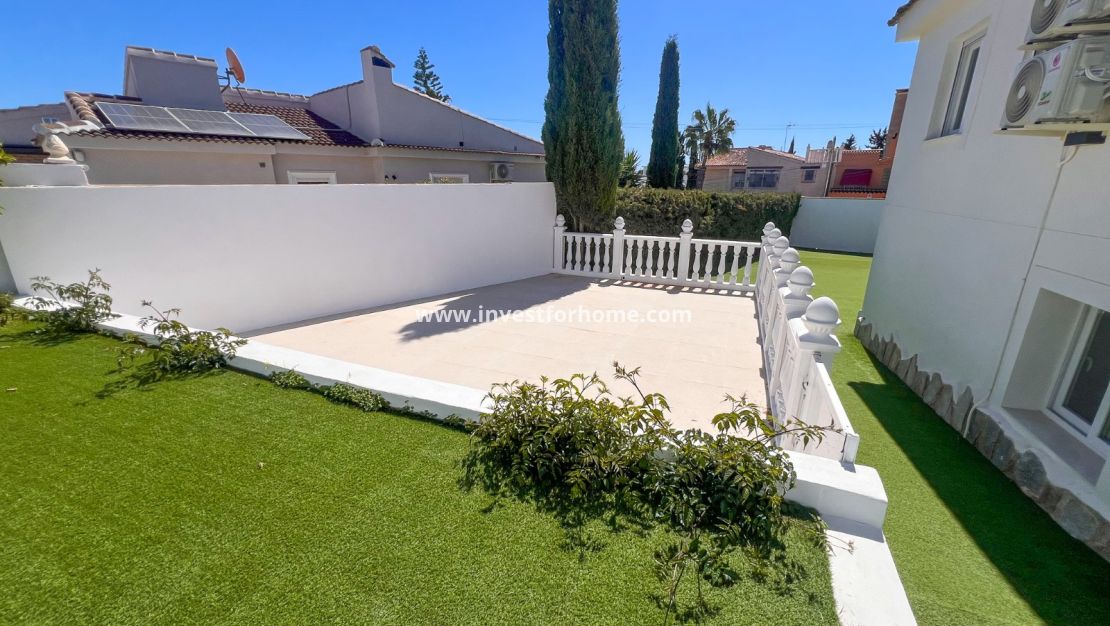Reventa - Chalet - Torrevieja - Los Balcones