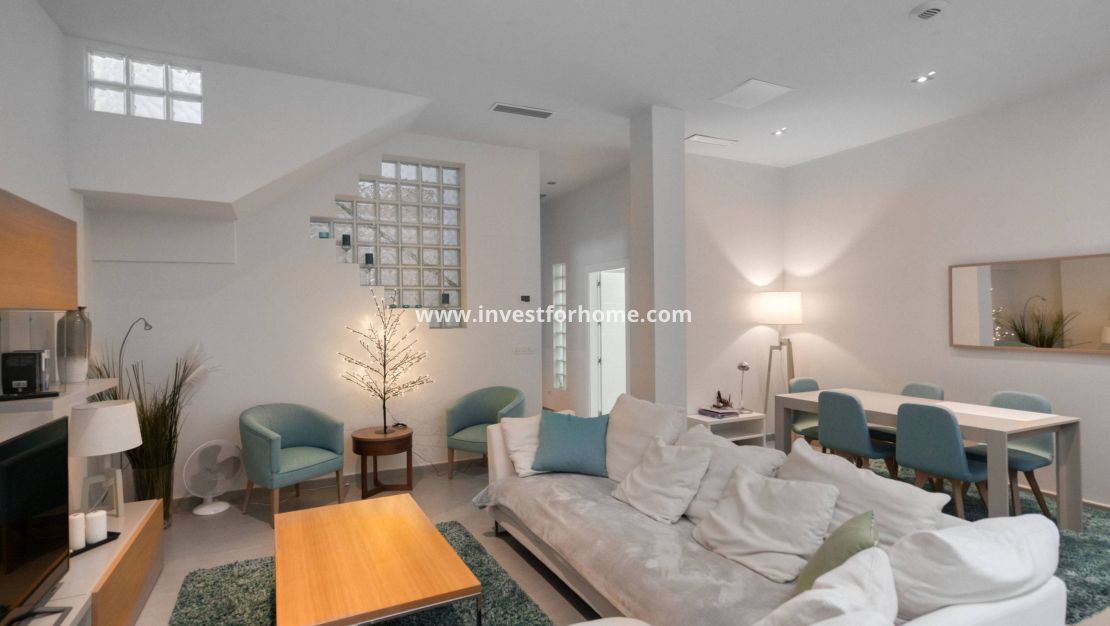 Reventa - Chalet - Torrevieja - Nueva Torrevieja - Aguas Nuevas