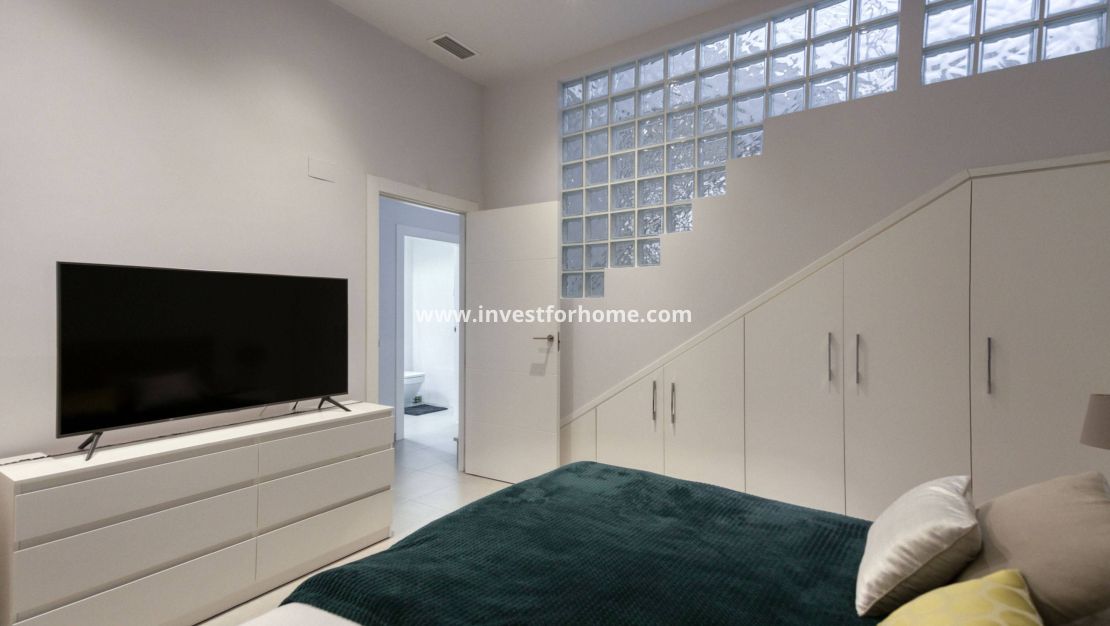 Reventa - Chalet - Torrevieja - Nueva Torrevieja - Aguas Nuevas