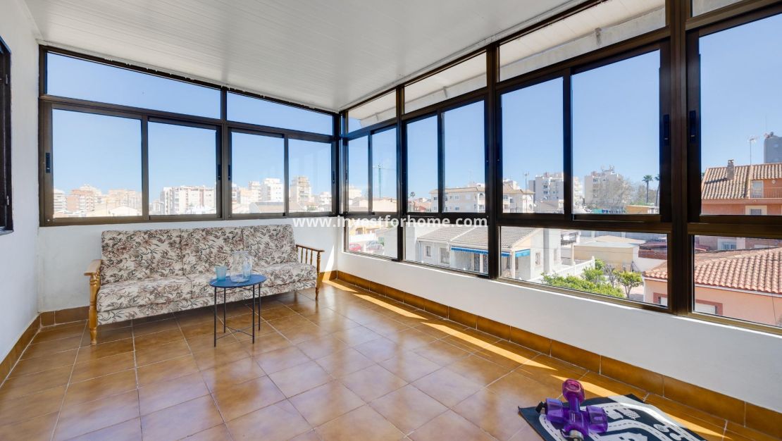 Reventa - Chalet - Torrevieja - Nueva Torrevieja - Aguas Nuevas