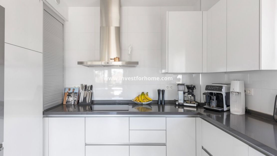 Reventa - Chalet - Torrevieja - Rosaleda