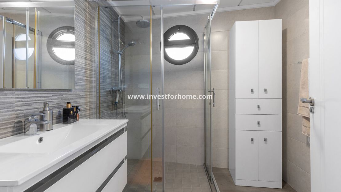 Reventa - Chalet - Torrevieja - Rosaleda