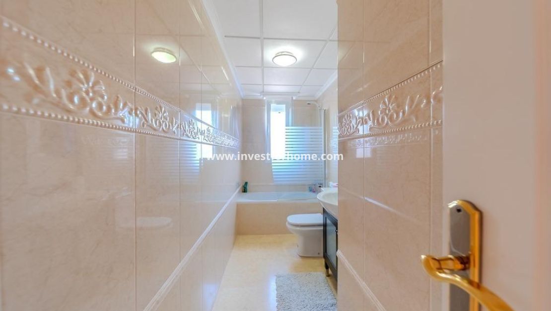 Reventa - Chalet - Torrevieja - Torrelamata - La Mata