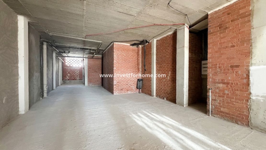 Reventa - Local comercial - Torrevieja - Torrelamata - La Mata