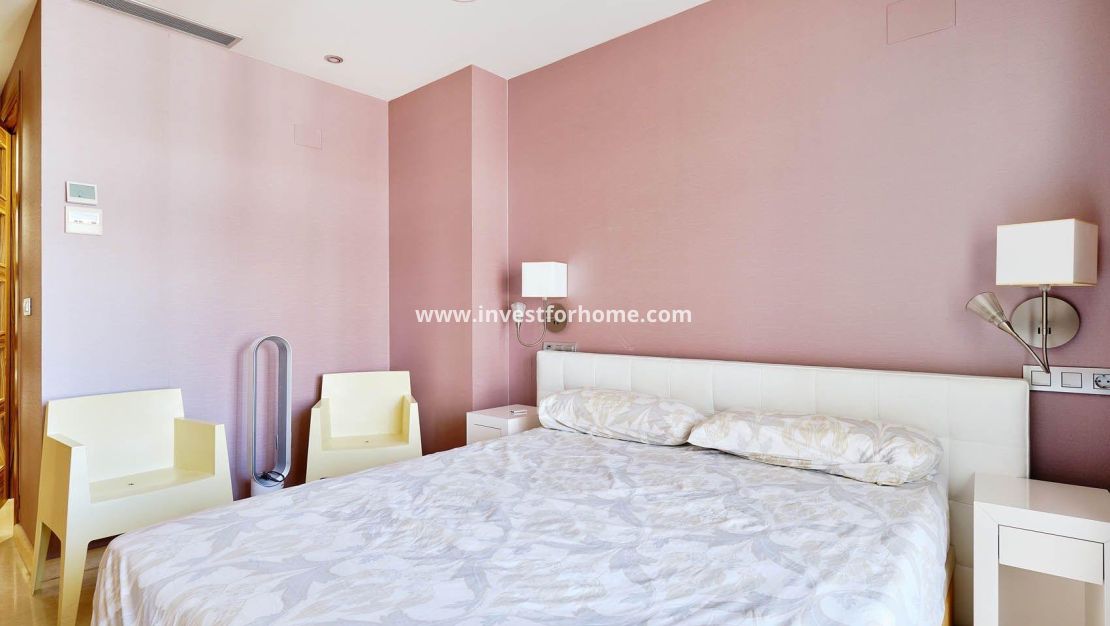 Reventa - Penthouse - Torrevieja - Centro