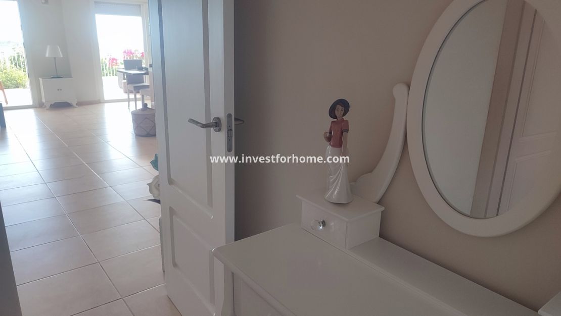 Sale - Apartment - Altaona Golf - Inland