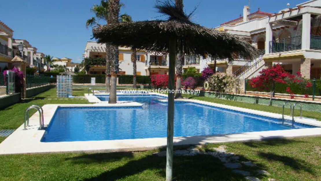 Sale - Apartment - Daya vieja - Costa Blanca