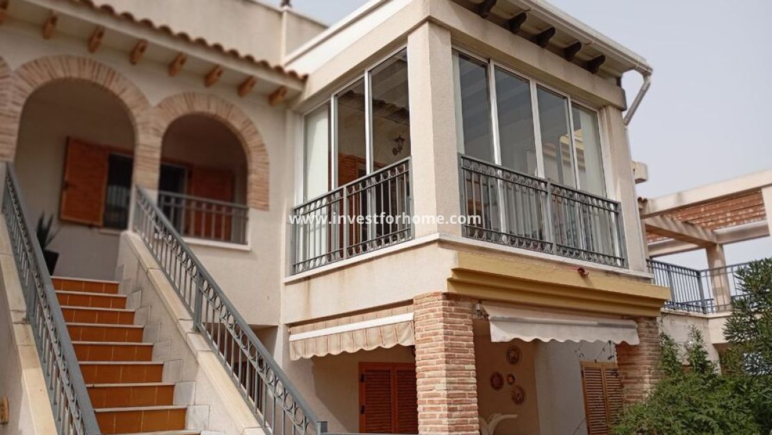 Sale - Apartment - Daya vieja - Costa Blanca