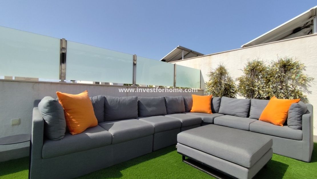 Sale - Apartment - El Raso