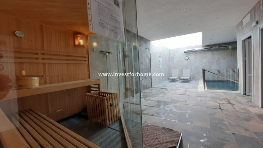 Sale - Apartment - El Raso