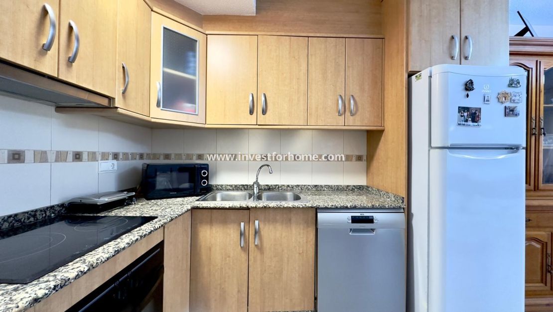 Sale - Apartment - Guardamar del Segura - Centro