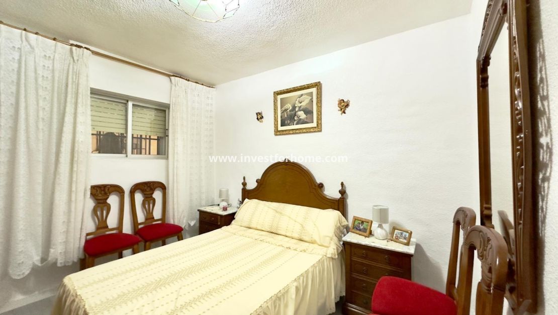 Sale - Apartment - Guardamar del Segura - Centro