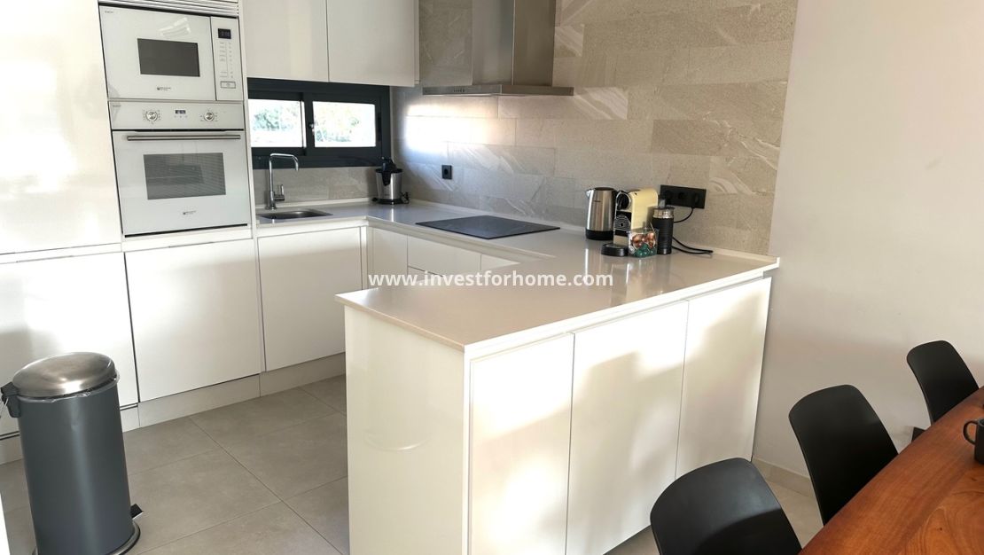 Sale - Apartment - Guardamar del Segura - El Raso