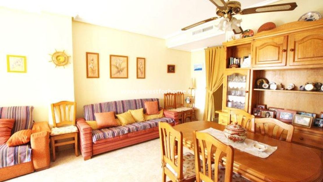 Sale - Apartment - Guardamar del Segura - Pueblo