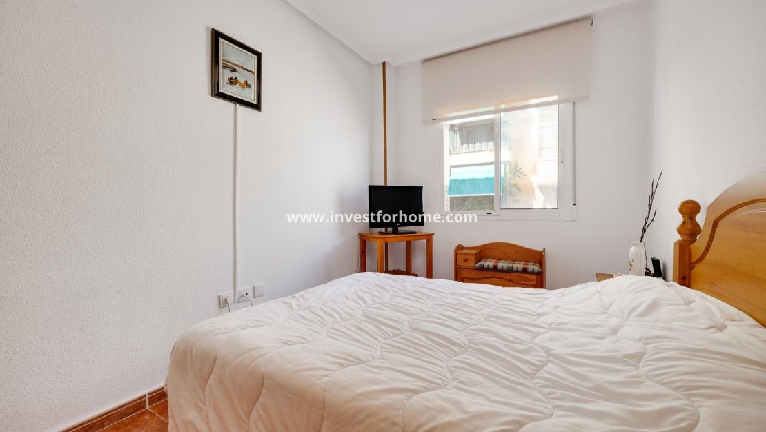 Sale - Apartment - Guardamar del Segura - Pueblo