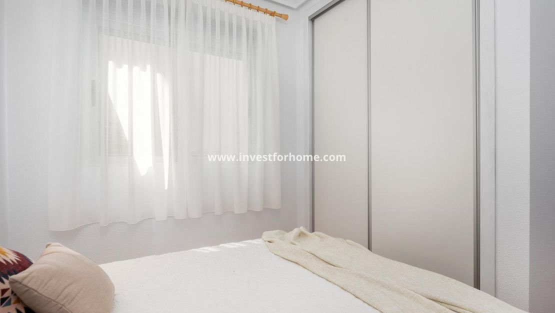 Sale - Apartment - Guardamar del Segura - Pueblo