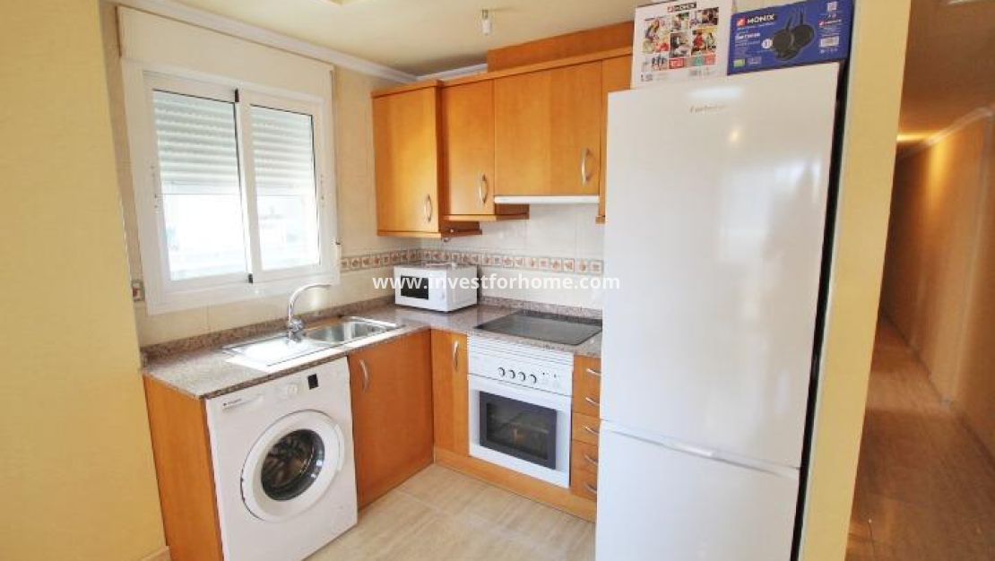 Sale - Apartment - Guardamar del Segura - Puerto Deportivo