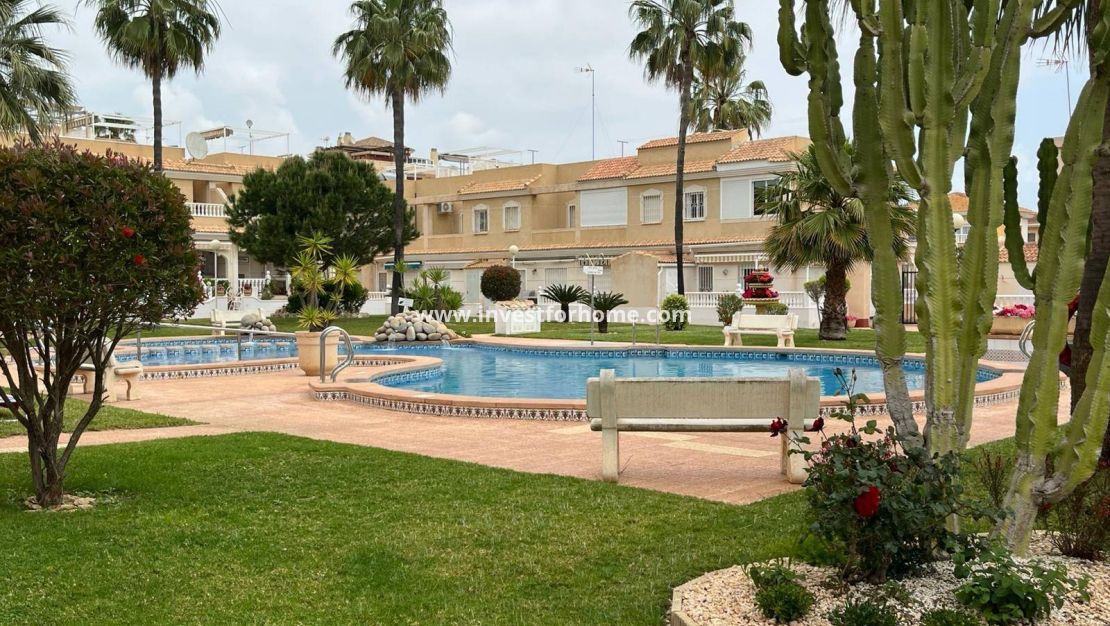 Sale - Apartment - Los Alcázares