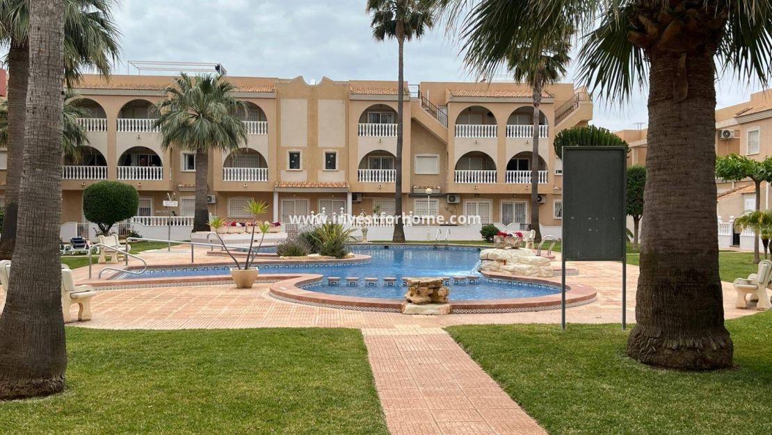 Sale - Apartment - Los Alcázares