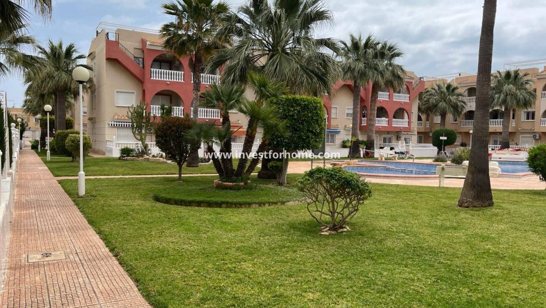 Sale - Apartment - Los Alcázares